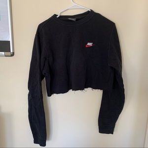 Nike Cropped Sweatshirt